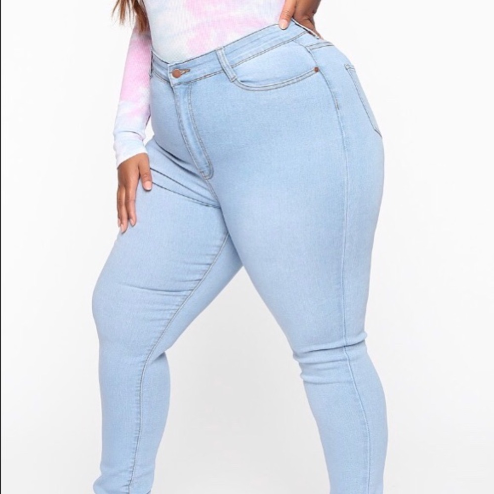 Marilyn High Waisted Jeans